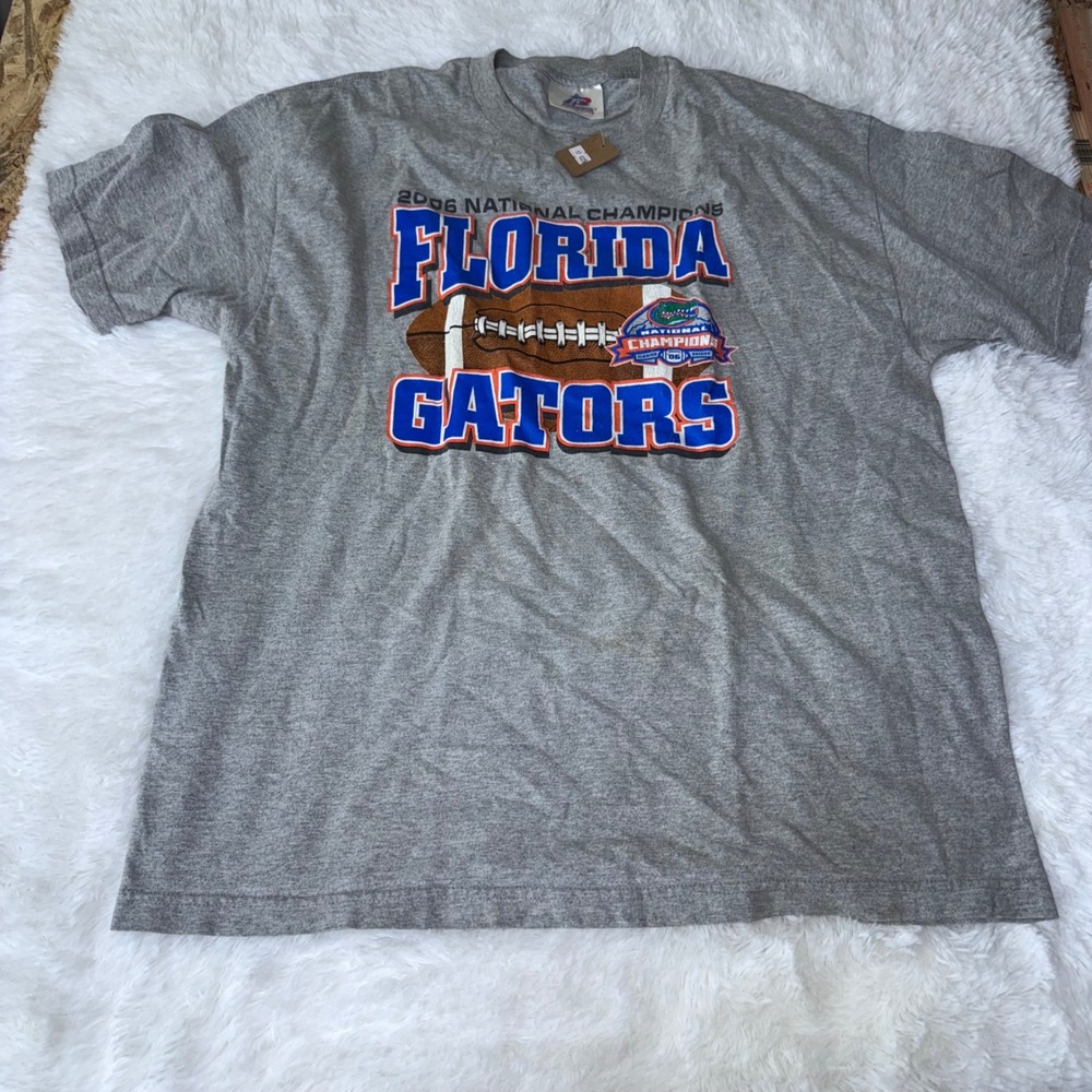 Mens XL Florida‎ Gators 2006 National Champions Football T Shirt vintage